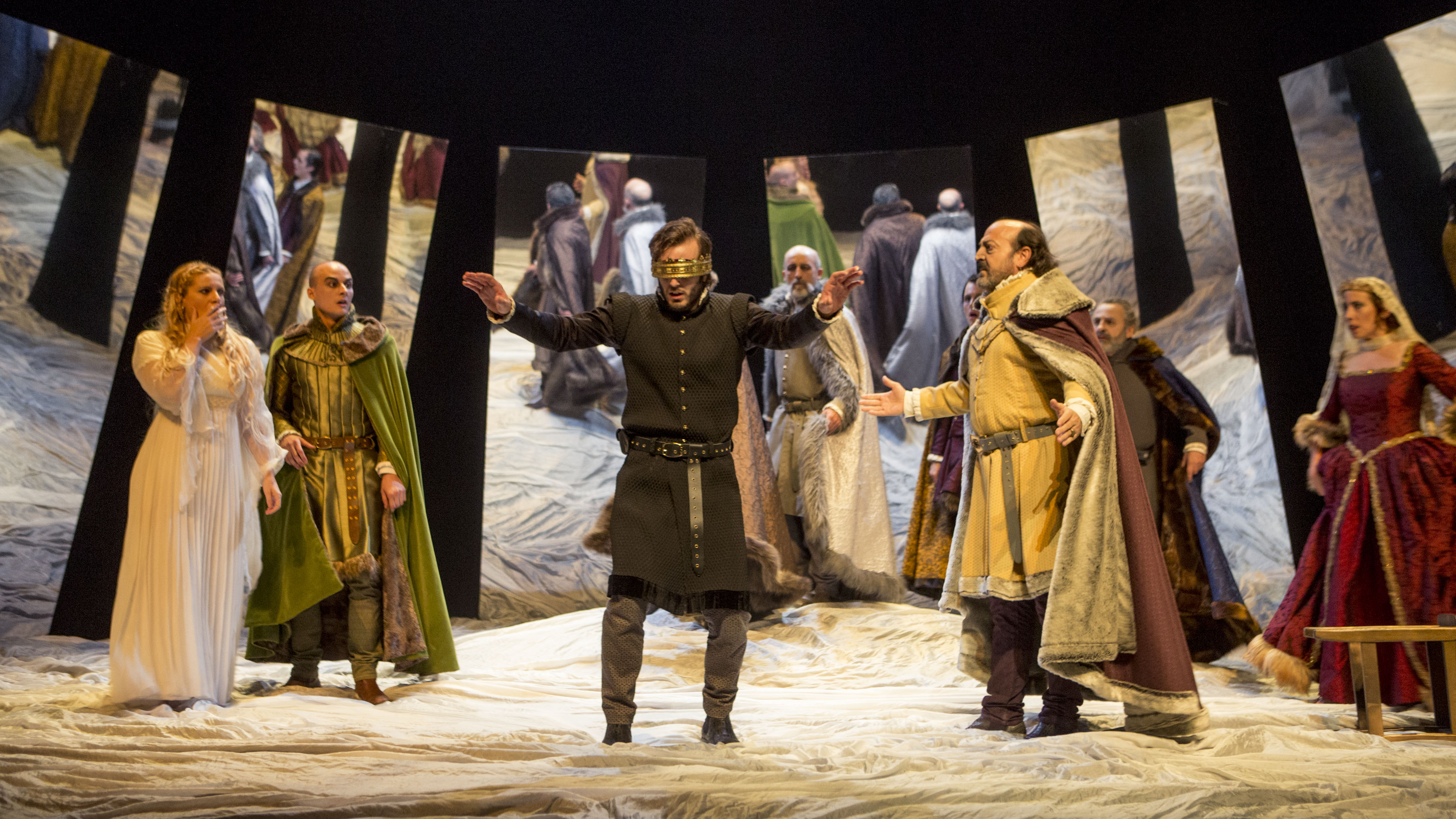  HAMLET De SHAKESPEARE En El Teatro Chap De Villena Valencia Teatros