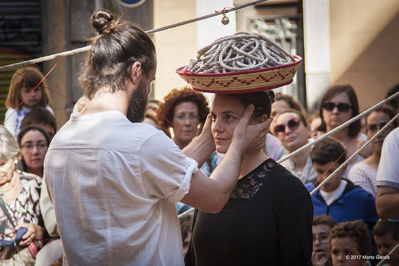 El Off Romà de Sagunt a Escena presenta ‘Espera’ del Circo Eia en la subida al Castillo