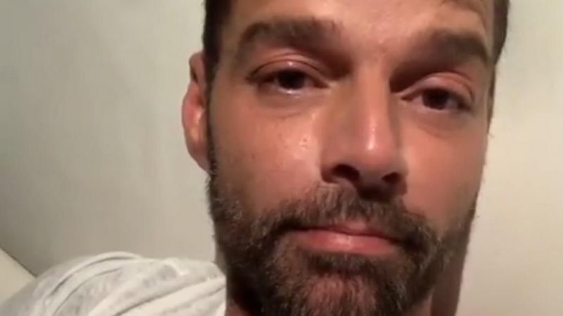 Ricky Martin se enfrenta a sus emociones provocadas por el COVID-19