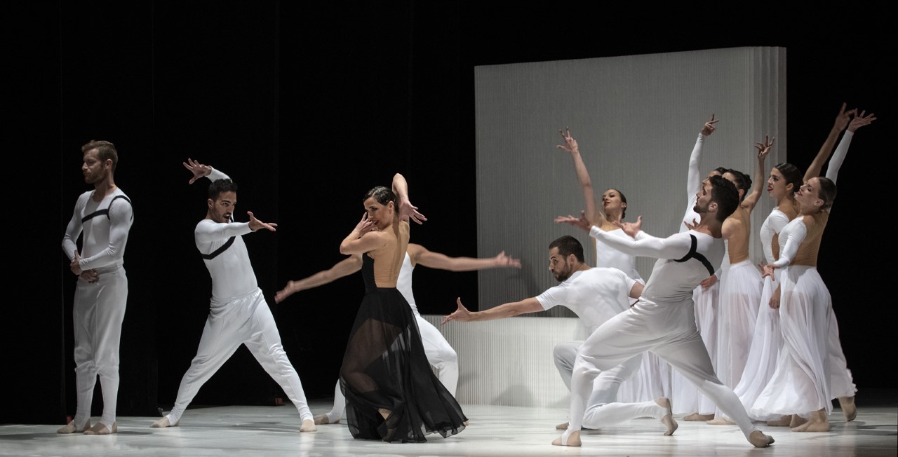 El Festival Sagunt a Escena presenta el espectáculo de danza ‘CARMEN.maquia’ en el Teatro Romano de Sagunto
