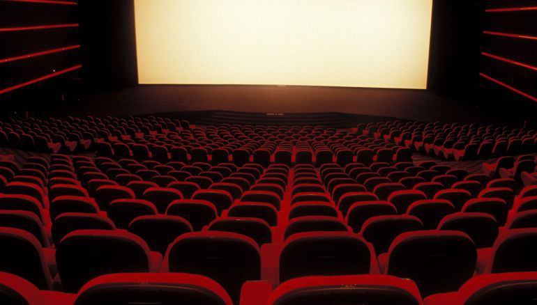 LOS CINES VALENCIANOS SE SIENTEN “DISCRIMINADOS” POR LA POSTURA DE LA CONSELLERIA QUE MODIFICA Y ENDURECE LAS RESTRICCIONES