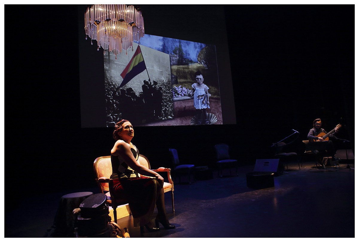 Hongaresa de Teatre realiza una radiografía de España a través de la figura de la poeta Paca Aguirre