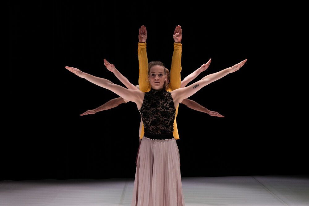 EL PUZZLE COREOGRÁFICO DE ANTON LACHKY ENCAJA SUS PIEZAS EN LA MUTANT