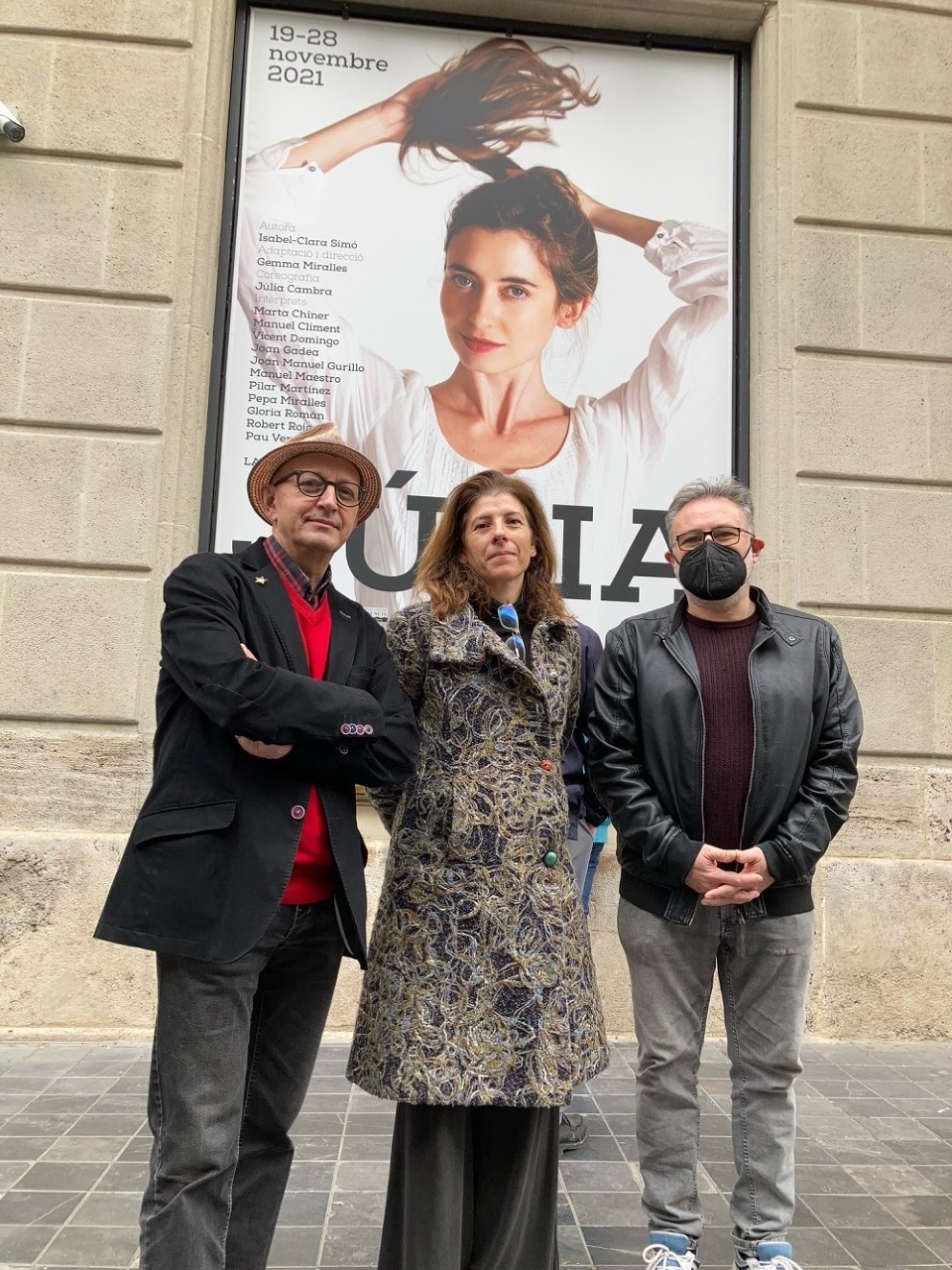El IVC presenta el estreno mundial de ‘Júlia’, basada en la novela de Isabel-Clara Simó, en el Principal de Valencia