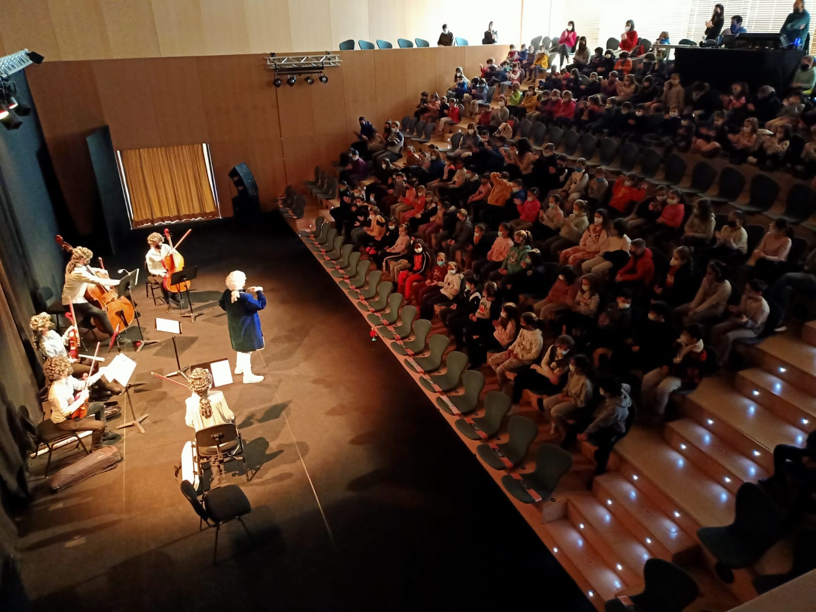 Más de 4.000 estudiantes participan en las actividades escolares en Castellón