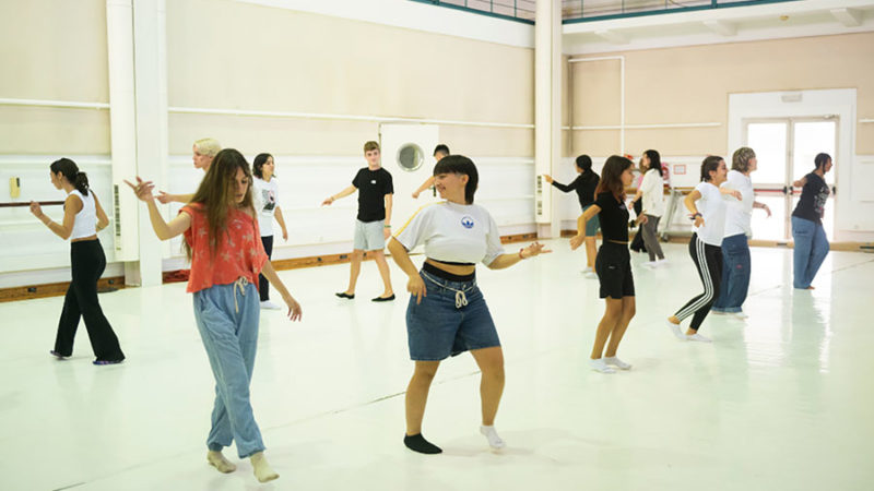 Espai LaGranja y el Cefire acercan la danza inclusiva a las escuelas