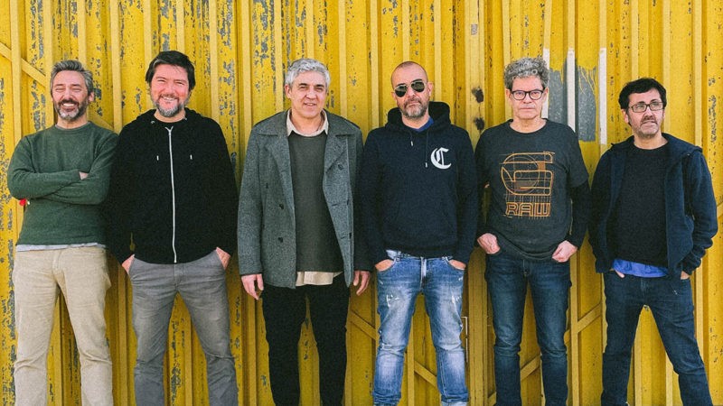 GIRASOULES AGOTAN LAS ENTRADAS PARA SU PRIMER CONCIERTO DE REENCUENTRO: “NUNCA HEMOS SONADO TAN BIEN”