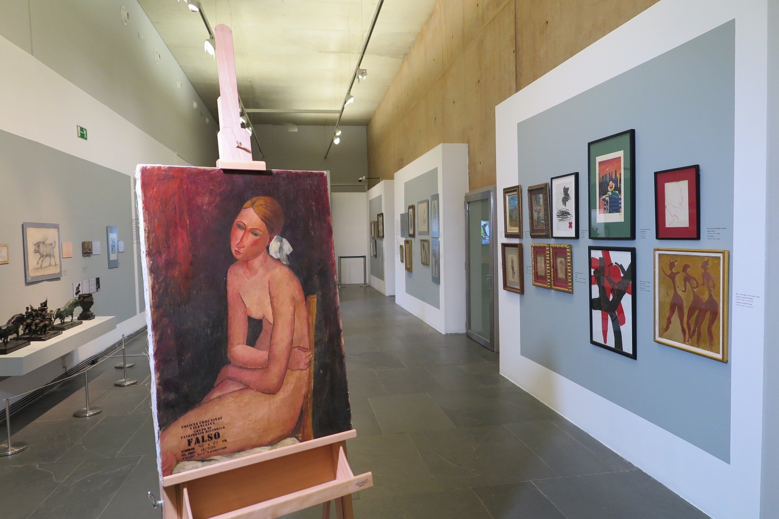 Arte ‘inauténtico’ en el MuVIM: una exposición sobre la falsificación artística