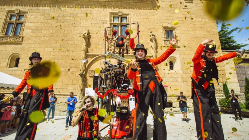 “Convida’m al teatre, al circ, a la dansa”, así arranca la temporada valenciana de artes escénicas de la mano de AVETID