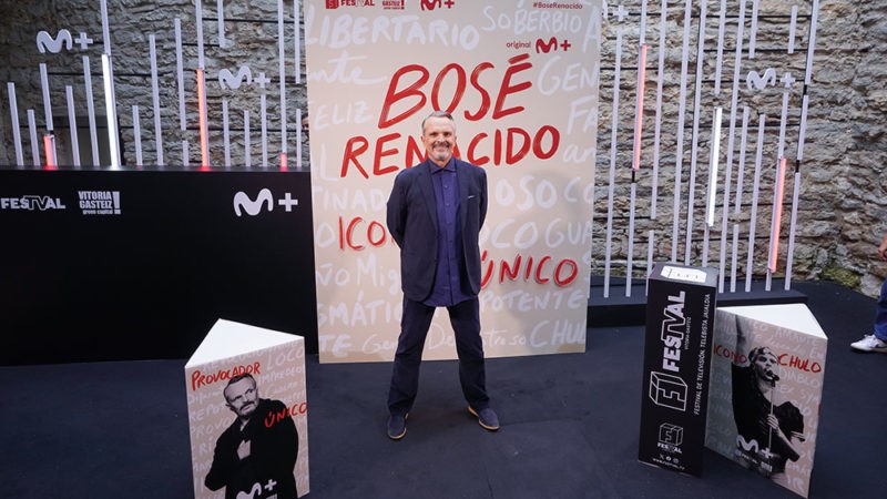 Así fue la presentación de’Bosé Renacido’, un original Movistar Plus+, en el FesTVal de Vitoria-Gasteiz