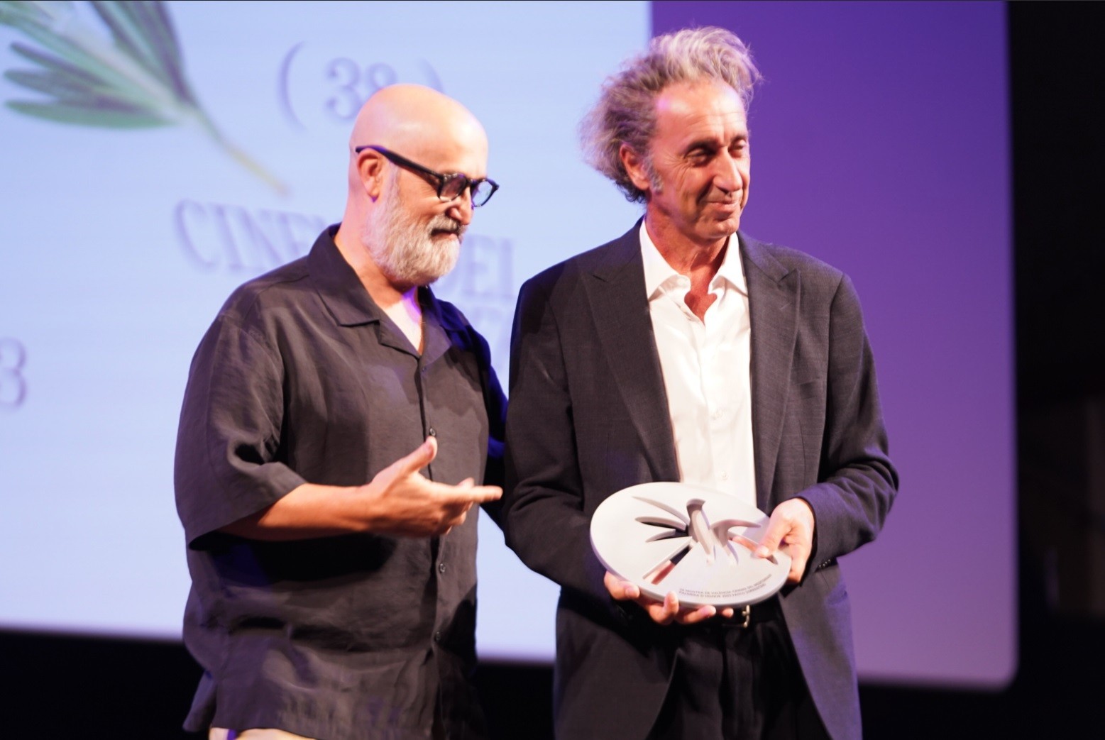 Paolo Sorrentino recoge la Palmera de Honor de la 38ª Mostra de València
