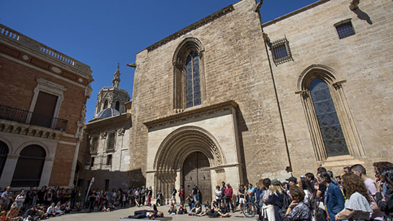 Dansa València abre una convocatoria para programar tres breves espectáculos de calle dentro del ciclo ‘Moviments urbans’