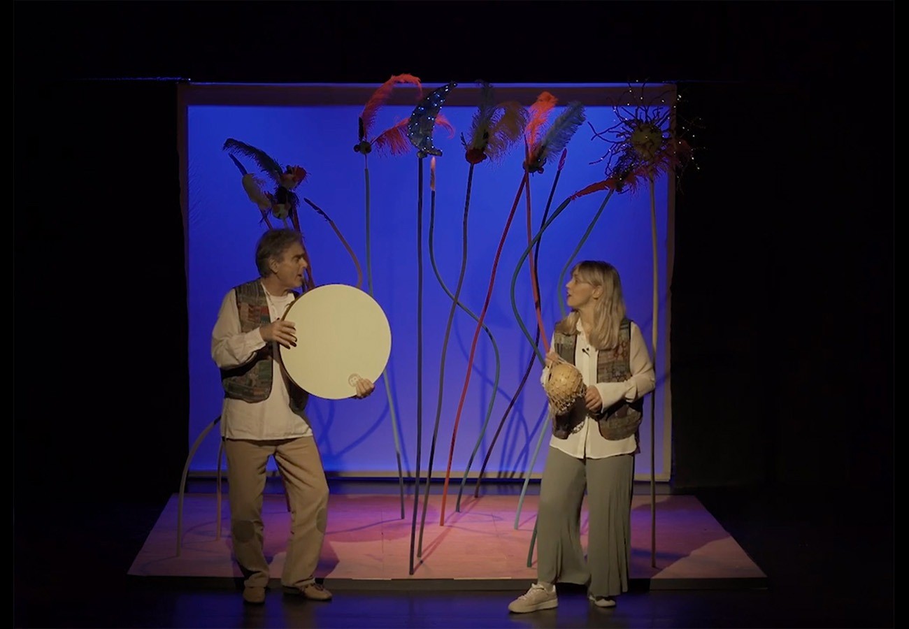 La Sala L’Horta presenta ‘Porque Do Porque Si’, teatro musical para bebés que juega con la vibración de instrumentos como el ukelele y el daf persa