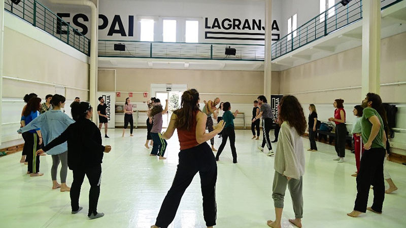 Espai LaGranja organiza un taller de autogestión cultural y abre consultoría artística