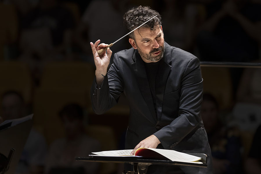 James Gaffigan dirige Schubert y Bruckner con la Orquestra de la Comunitat Valenciana en Valencia y Castellón