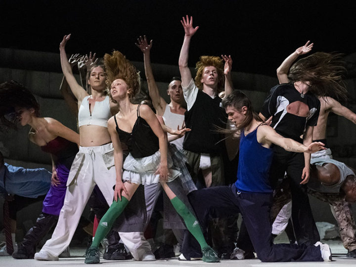 Dansa València cierra su 37ª edición con el espectáculo ‘Roommates’ del Ballet National de Marseille