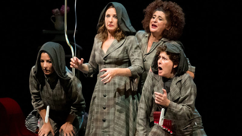 Las niñas de Cádiz trasladan a las heroínas grecolatinas Freda y Medea al presente en el TEM