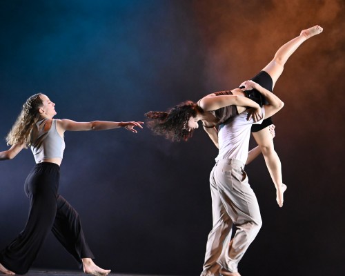 El IVC presenta el espectáculo de teatro-danza ‘Generación Z-Surfeando la herencia’