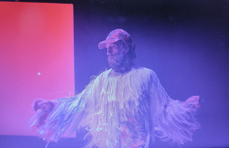 La Mutant recapitula el trabajo desarrollado en los últimos cuatro años por el coreógrafo y performer Juan Domínguez