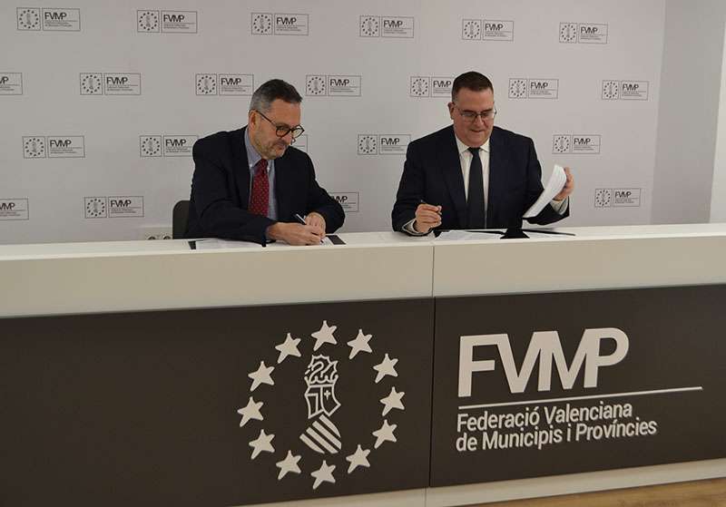 El IVC y la FVMP firman el convenio de renovación del Circuit Cultural Valencià