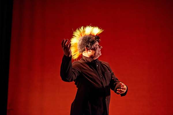 SALA RUSSAFA CELEBRA DEL DÍA MUNDIAL DEL TEATRO CON ‘HOY NO ESTRENAMOS’, UN HOMENAJE A LAS ARTES ESCÉNICAS CARGADO DE HUMOR