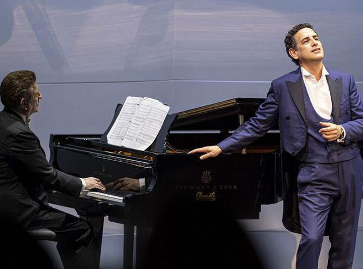 Les Arts clausura su ciclo de grandes voces con Juan Diego Flórez, el rey del ‘bel canto’