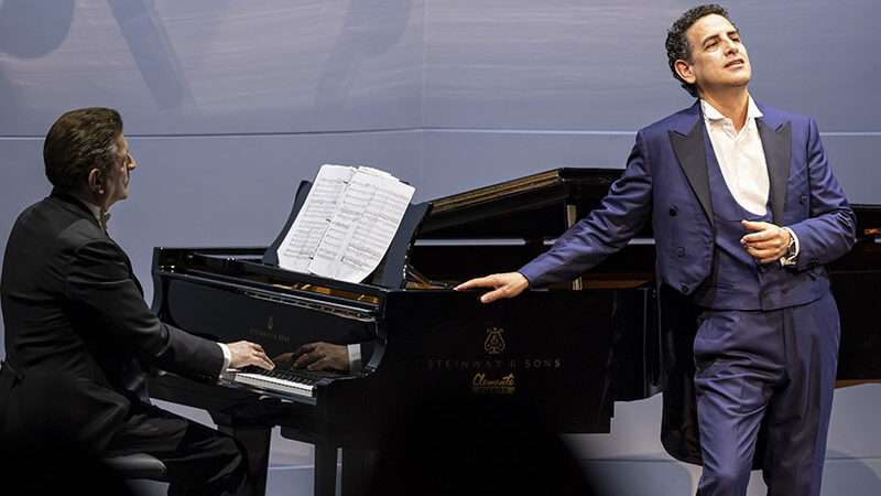 Les Arts clausura su ciclo de grandes voces con Juan Diego Flórez, el rey del ‘bel canto’