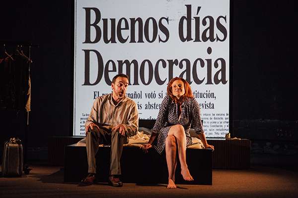 Concluye el Cicle de Companyies Valencianes de Sala Russafa con Valparaíso, el retrato de un amor y de un país