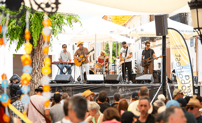 Tierra Bobal Fest cierra una exitosa tercera edición mostrando la diversidad de la comarca de Utiel-Requena, con grandes conciertos en zonas rurales y compromiso con el territorio