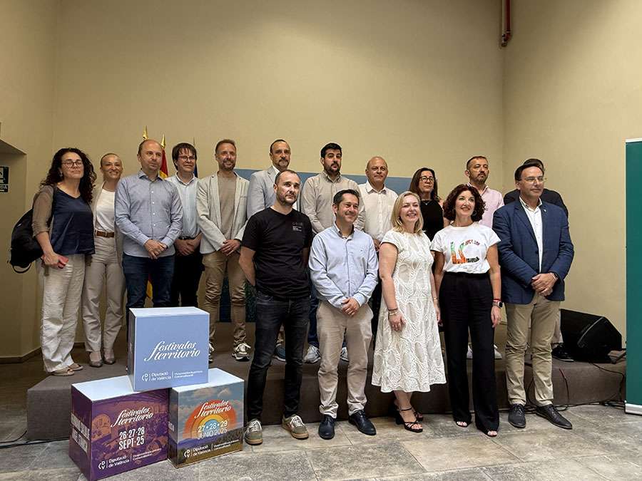 Tierra Bobal Fest y Nómade presentan en Valencia sus nuevas ediciones: dos festivales que llevan al rural valenciano conciertos de Quique González, Santiago Auserón o Duncan Dhu