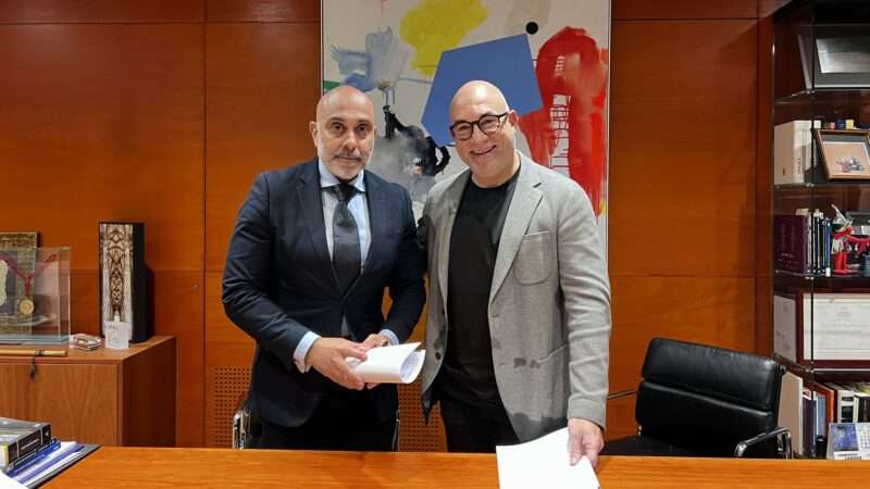 A VLC NEGRA TODAVÍA LA FALTA EL EPÍLOGO: CLAUDIA PIÑEIRO CERRARÁ LA EDICIÓN DE 2025 CON UN ENCUENTRO EN EL ICAV