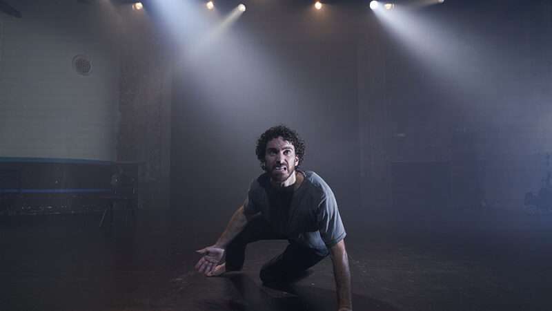 ‘En mitad de tanto fuego’, inspirado en La Ilíada, llega a Sagunt a Escena