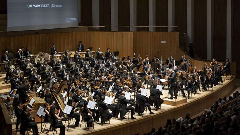 La Orquestra de la Comunitat Valenciana debuta en la Quincena Musical de San Sebastián con dos conciertos bajo la dirección de Sir Mark Elder