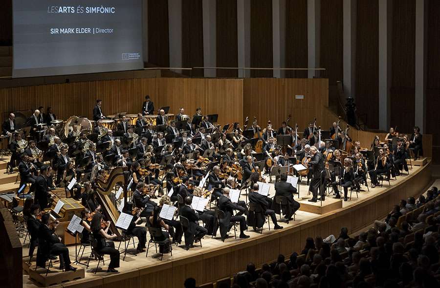 La Orquestra de la Comunitat Valenciana debuta en la Quincena Musical de San Sebastián con dos conciertos bajo la dirección de Sir Mark Elder