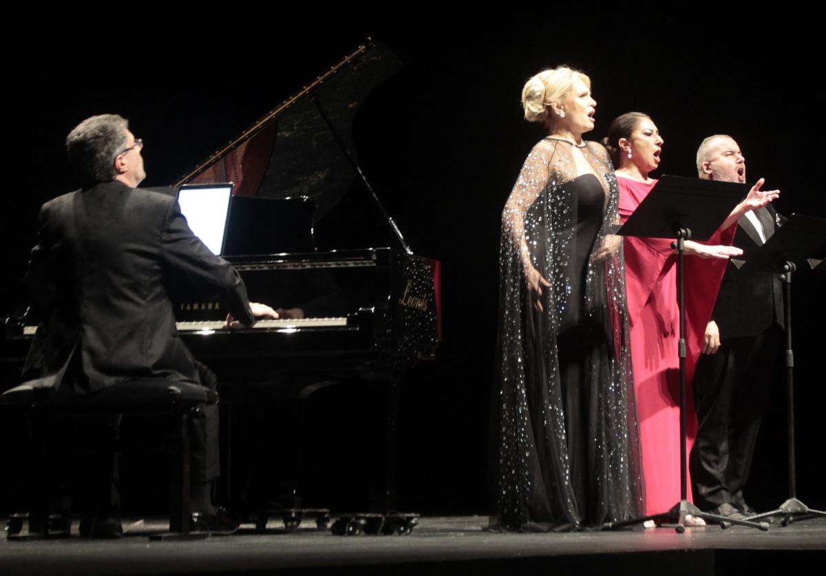 “Concierto para un Centenario”: Ainhoa Arteta, Montserrat Martí Caballé y Luis Santana en el Teatro Chapí