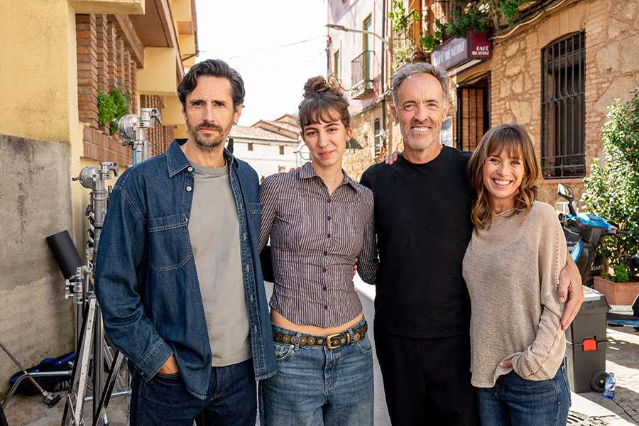 Finaliza el rodaje ‘LOS RELATOS’, de Miguel del Arco, con Juan Diego Botto y Marta Etura