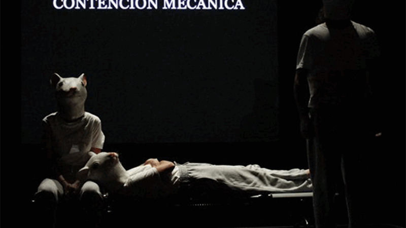 “Contención mecánica”: el teatro que rompe el silencio sobre la violencia psiquiátrica llega al Teatro Off de Valencia