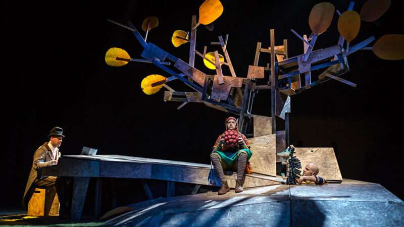 La Sala L’Horta inicia la temporada con una gran fiesta, un taller de circo y un espectáculo familiar sobre la amistad entre un erizo y una ardilla del bosque