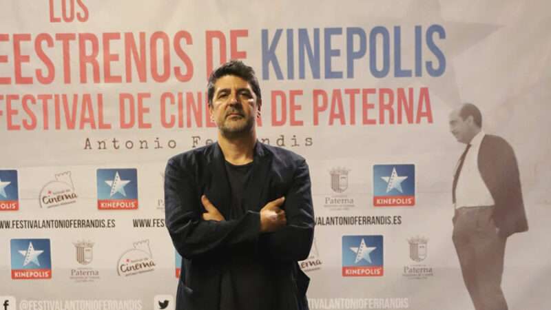 CESC GAY PRESENTA EN VALENCIA “MI AMIGA EVA”, “UNA COMEDIA QUE HAY QUE TOMARSE MUY EN SERIO”