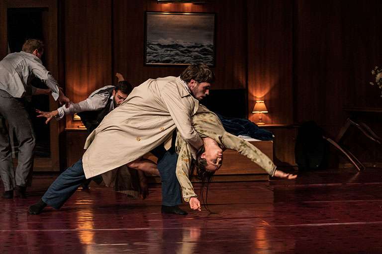 El Teatro Principal de Valencia recibe a la reconocida compañía belga Peeping Tom