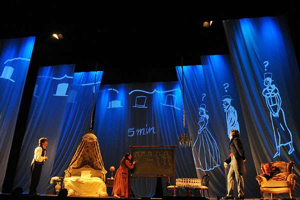 La madre de la informática moderna sube al escenario con el estreno en la Comunitat de la multipremiada Ada Byron, la tejedora de números