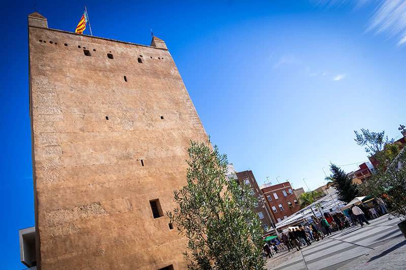 TORRENT HISTÒRICA CIERRA SU VI EDICIÓN CON RÉCORD DE ASISTENCIA, PREMIO PARA AMENÁBAR Y RETO CUMPLIDO: «QUERÍAMOS SACAR EL FESTIVAL A LA CALLE»