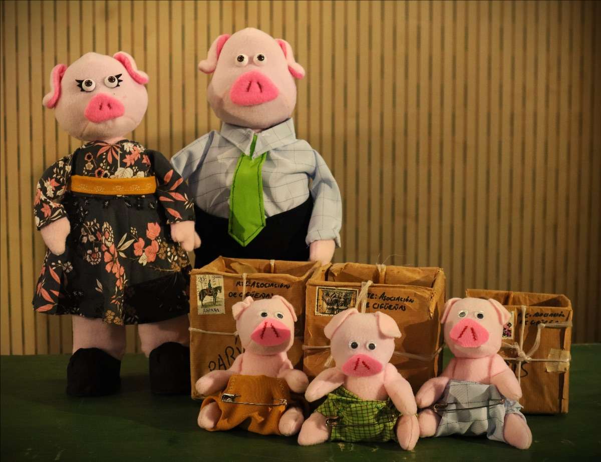 “LOS TRES CERDITOS” – Teatro La Estrella