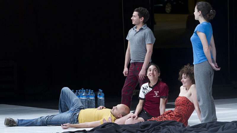 La Mutant recupera una pieza emblemática de las artes vivas gestada en 2009, ‘Blue’