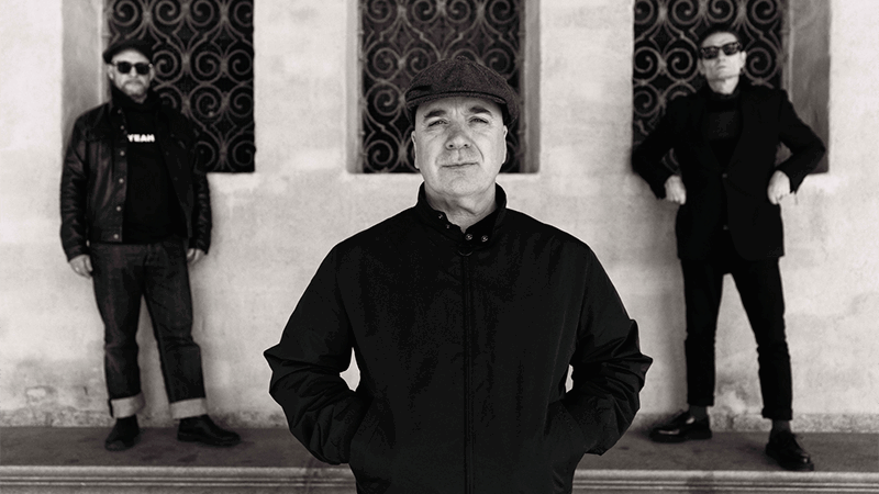 La legendaria formación británica Nitzer Ebb, icónica en las discotecas de la Ruta, regresa a Valencia 