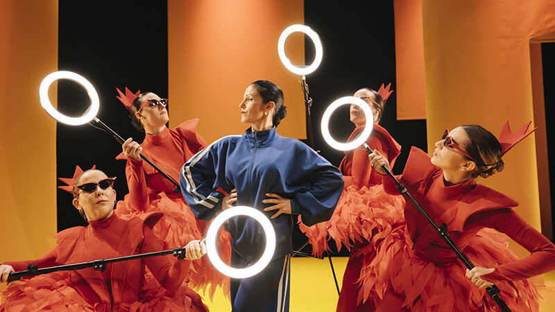 El Teatre Arniches propone una programación navideña para todos los públicos con los espectáculos ‘On està Alícia’ y ‘Viaje a Oz, el Musical’