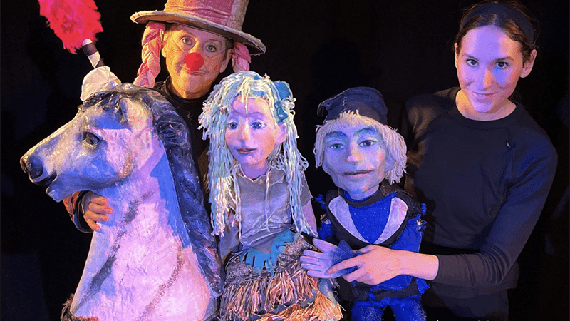 CENICIENTA EN EL CIRCO – Cía La Estrella