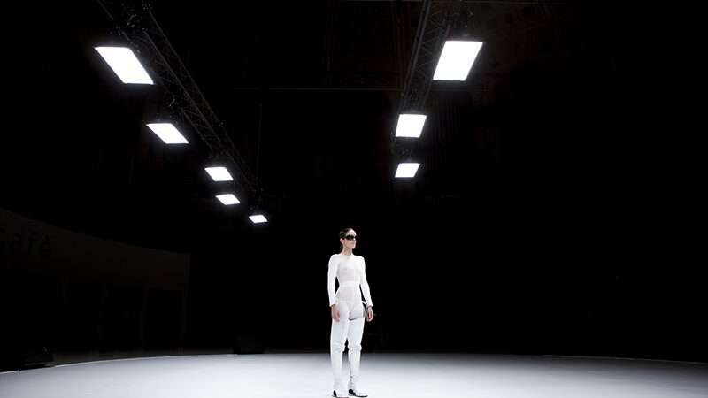 Candela Capitán convierte La Mutant en un club alegórico de música electrónica