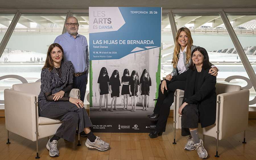 Les Arts estrena su coproducción con el IVC de ‘Las hijas de Bernarda’, de Taiat Dansa