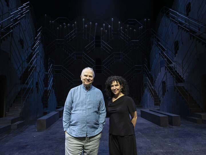 Les Arts clausura su temporada de ópera con Turandot en una impactante producción de Àlex Ollé bajo la dirección de Sir Mark Elder